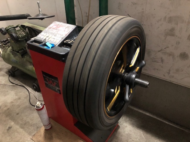 ★新在庫車 レクサスLS600hネットアップ完了ッ!★(白石店)_c0161601_20032902.jpg