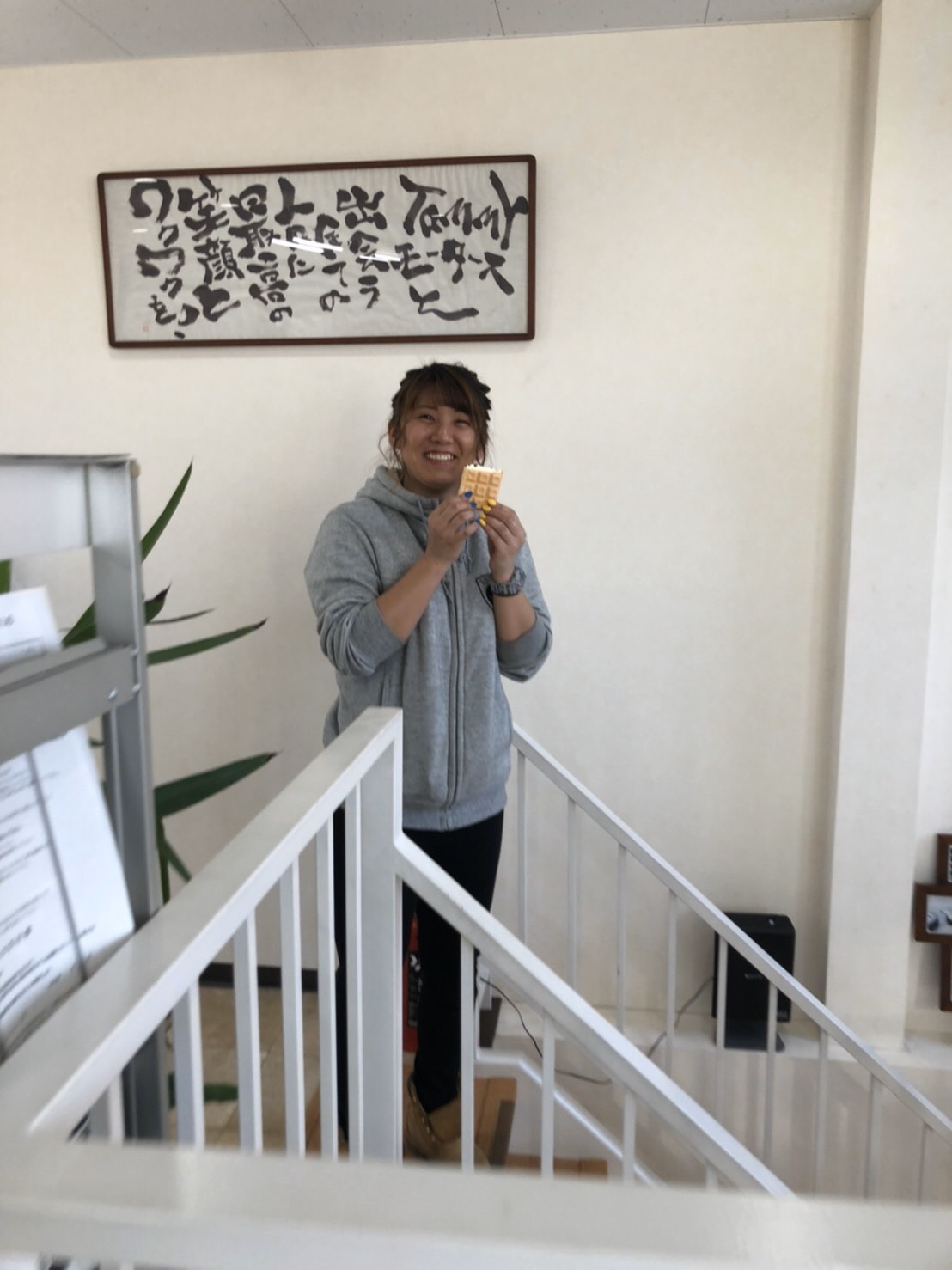 1月23日(木)ランドクルーザー100 VXリミテッド 4.7VXリミテッド 4WD あります♬ ランクル ハマー エスカレードならTOMMY☆彡_b0127002_18252358.jpg