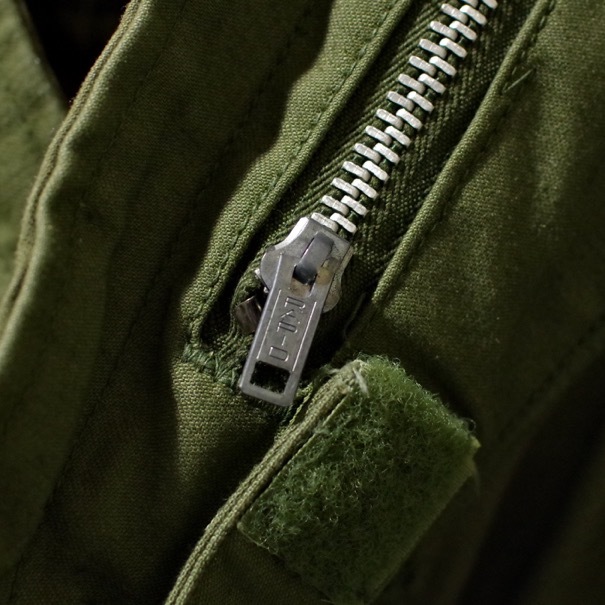 1960s US ARMY M65 Field Jacket 2nd Edition / アルミジップ 袖マチ