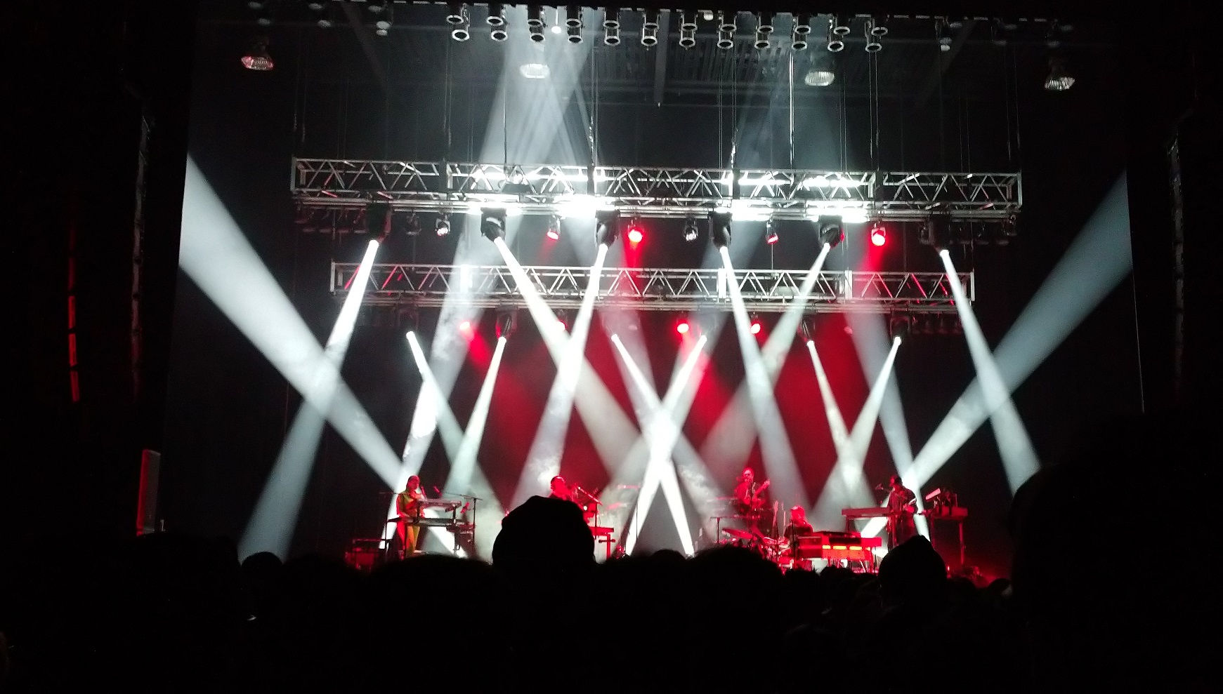 Bon Iver Live@Zepp Tokyo_c0002171_03195185.jpg