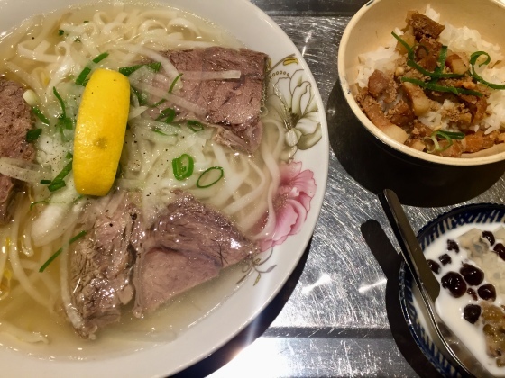 カレーの壺でカレー_a0258686_07435343.jpeg
