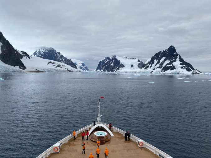 ルメール海峡 リタイア夫と空の旅 海の旅 二人旅 ルメール海峡 リタイア夫と空の旅 海の旅 二人旅