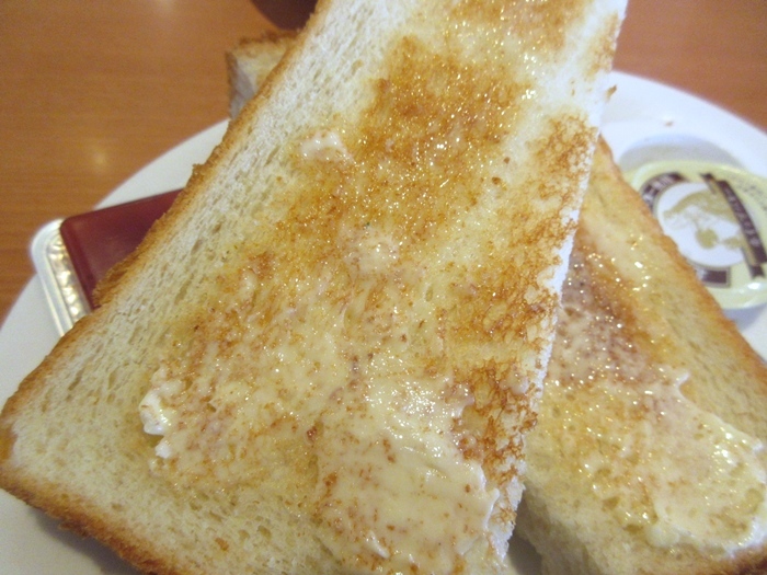 【デニーズ】セレクトモーニングと苺のゼリー仕立て【あわせて1000円ちょっと】_b0009849_14293758.jpg