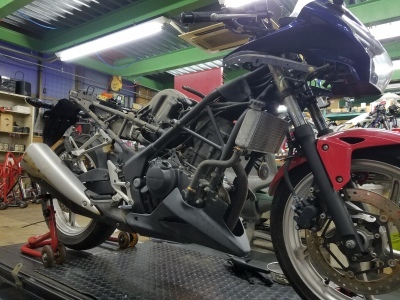 燃料ポンプ CBR250R CBR250RR CBR250R (ABS) CB300F CB300FA 燃料ポンプ CBR250R CBR250RR CBR250R (ABS) CB300F CB300FA