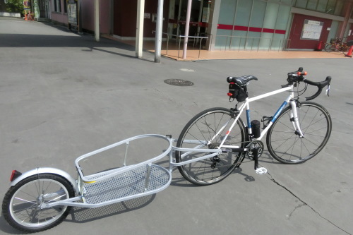 サイクルキャンピングにバッチリなトレーラーあります！_b0332867_09230490.jpg
