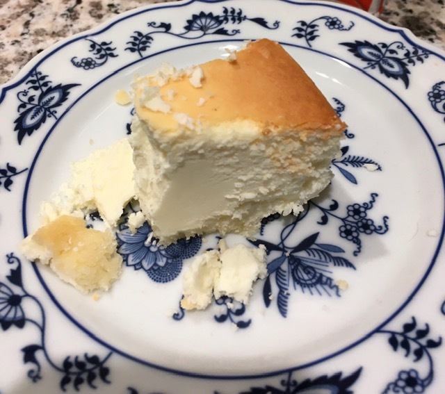 ブルックリンから全米No1のチーズケーキ届く_e0350971_14111202.jpg