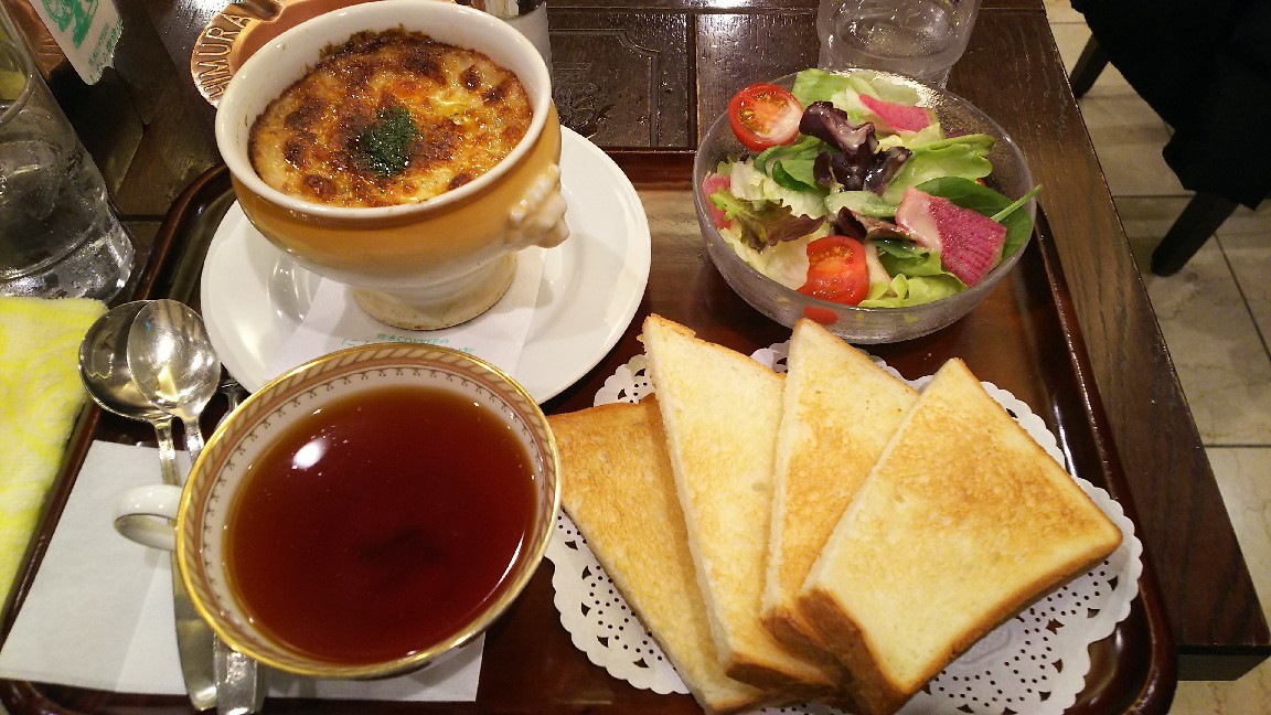 夜の女子会。_c0109891_08184623.jpg