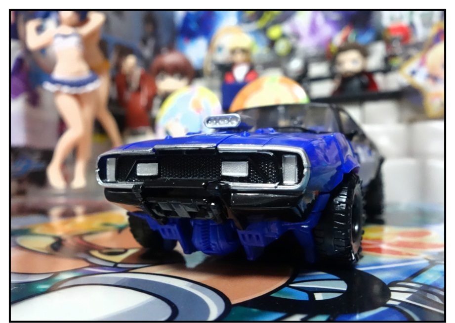 戦闘機シャッター発売前に“出来が良い方”のドロップキックで遊んでおく!!_f0205396_19290993.jpg