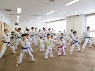 日曜空手　屯田教室　新琴似・新川教室　冬期昇級審査会_c0118332_13532409.jpg