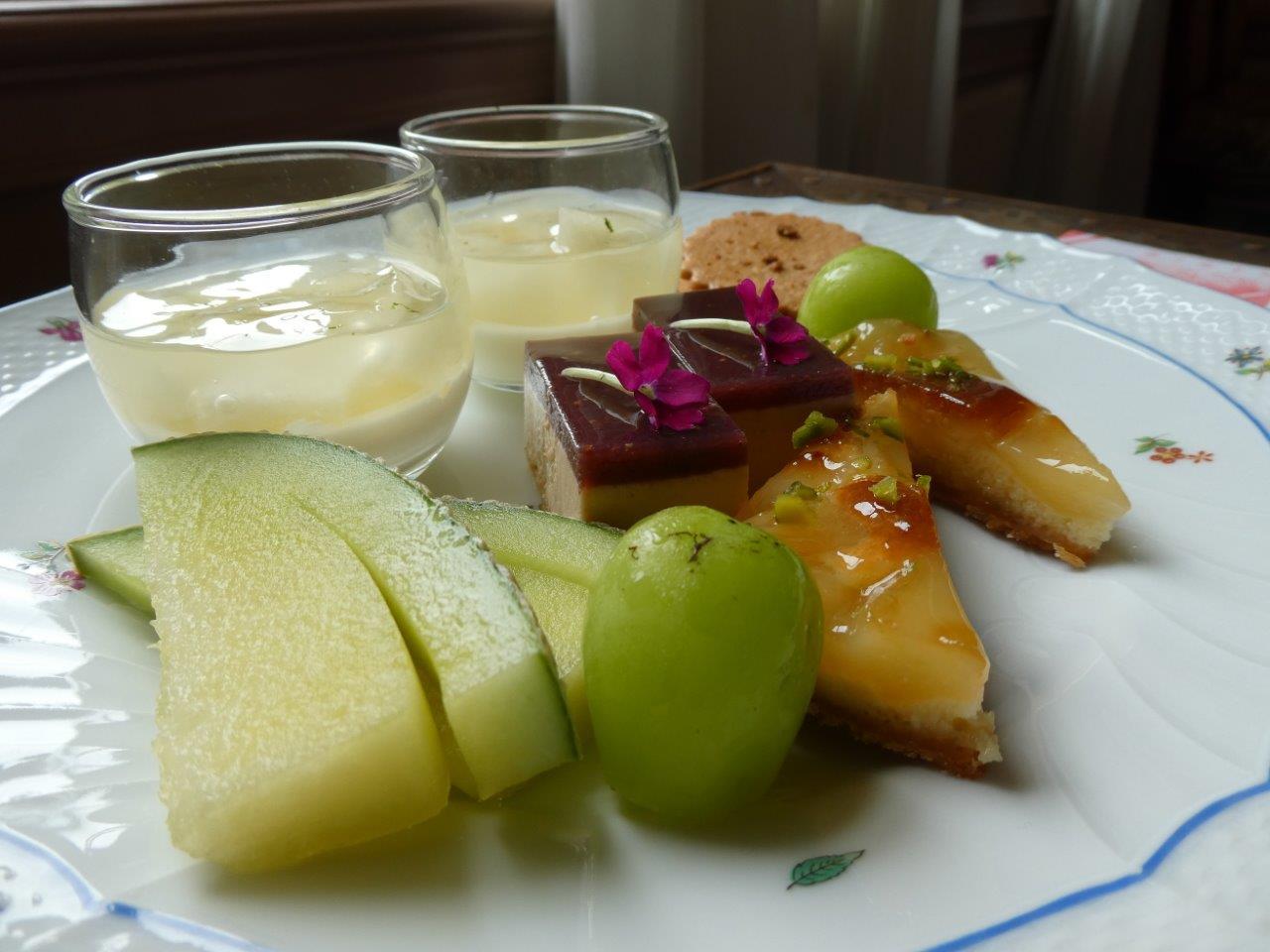 デザートカフェ長楽館 　9月下旬訪問の記録_d0106134_20552602.jpg