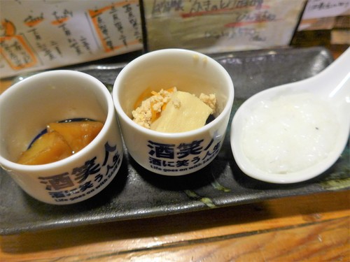 吉祥寺「みかづき酒房」へ行く。_f0232060_1271471.jpg