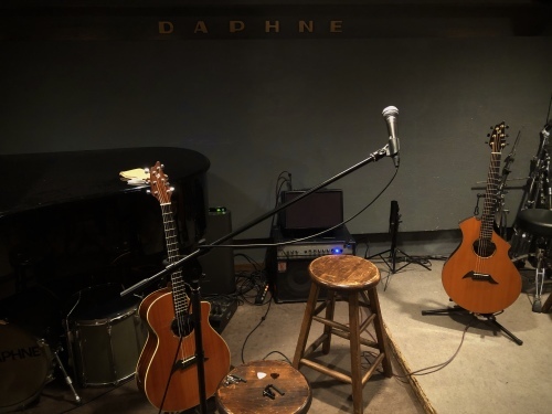 Next Daphne Solo Live_b0153493_01554331.jpeg