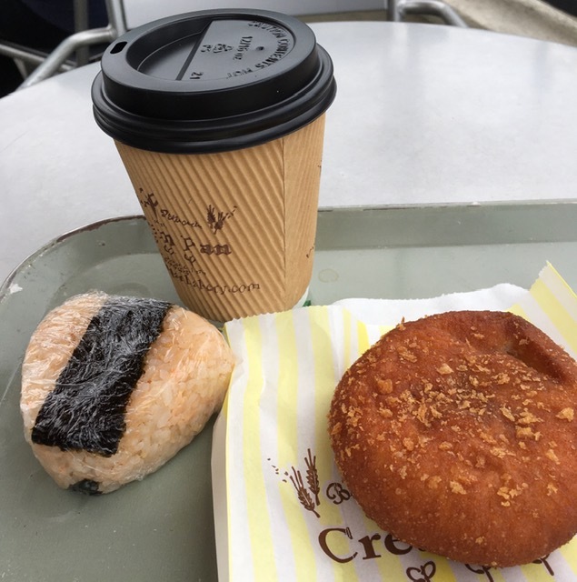蚤の市ー同僚のリタイア後のビジネス_e0350971_08020653.jpg