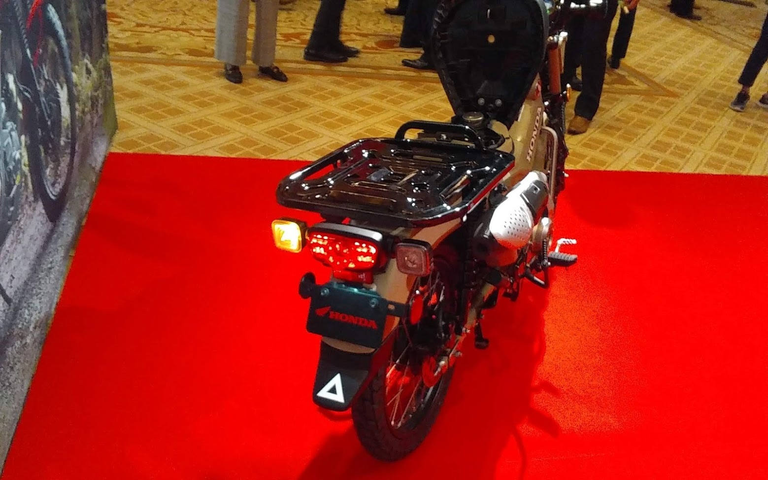 CT125・ハンターカブを見てきた!(前編)_f0061705_14523962.jpg