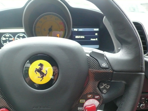 Classic Ferrari の美しさ_a0129711_15042247.jpg
