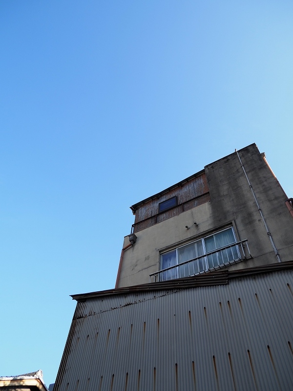 街角_e0374932_08070936.jpg