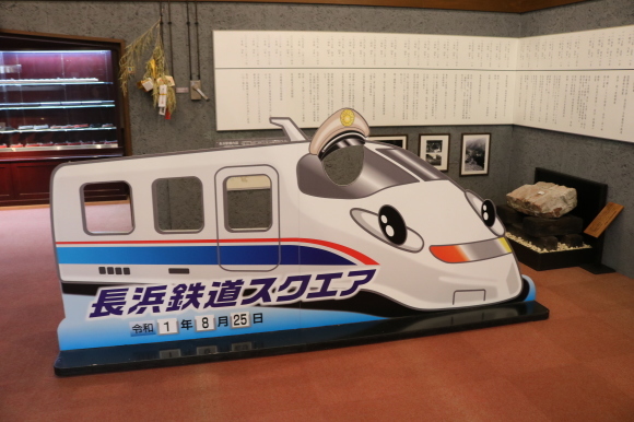 長浜鉄道スクエア な?_c0001670_19331358.jpg