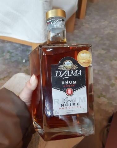マダガスカルのラム酒 ザマdzama アフリカに 思いやり マダガスカルのラム酒 ザマdzama アフリカに 思いやり
