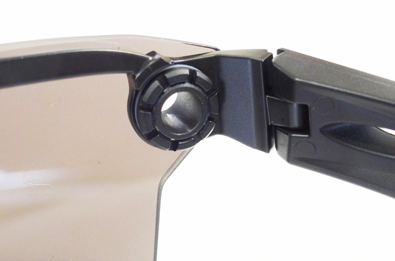 OAKLEY(オークリー)2020年新作ニューライフスタイルサングラスLUGPLATE(ラグプレート)発売開始!_c0003493_18311352.jpg