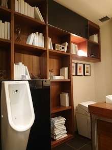 トイレは神様です?!_d0091909_11282669.jpg