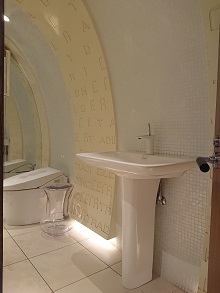 トイレは神様です?!_d0091909_11282675.jpg