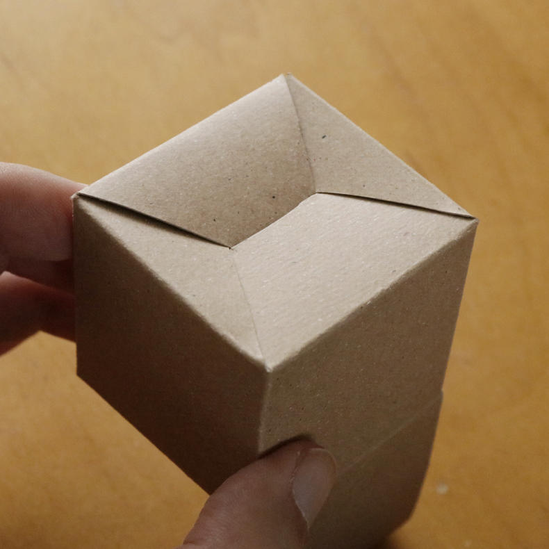 「入れ物をつくろう」箱の作り方_c0060143_10404151.jpg