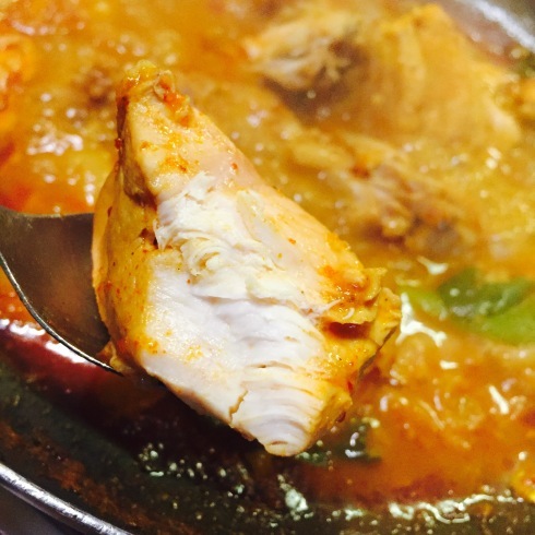 ソウル旅行 5 水曜美食会の人気店へ「プンニョンタットリタン」市庁駅_f0054260_12003429.jpg