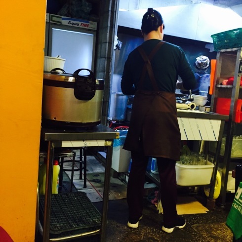 ソウル旅行 5 水曜美食会の人気店へ「プンニョンタットリタン」市庁駅_f0054260_12011706.jpg
