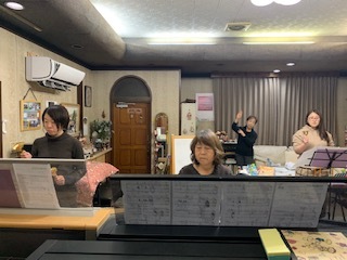 レッスン♪&ディズニーグッズ_e0040673_09481170.jpg