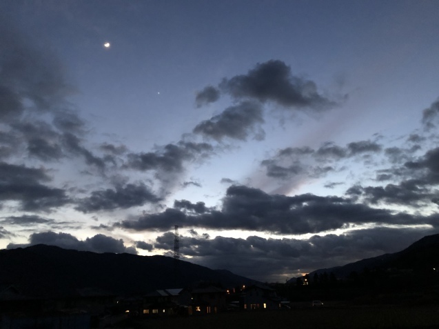 平和と健康と_a0394574_21592442.jpeg