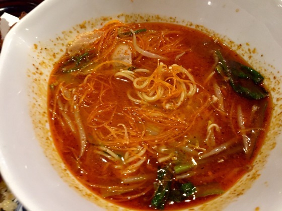 カレーうどんと肉まん_a0258686_07510617.jpeg