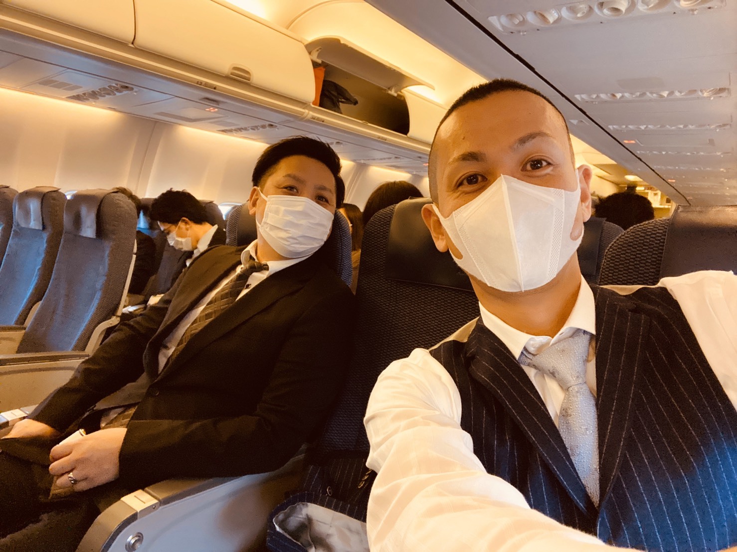1月30日(木)本店ブログ★ ポルシェ パナメーラ あります✊_b0127002_18192542.jpg