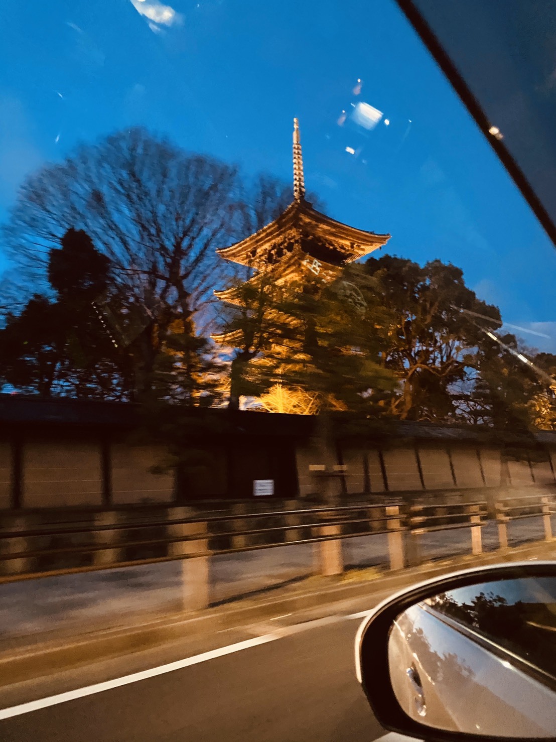 1月30日(木)本店ブログ★ ポルシェ パナメーラ あります✊_b0127002_19204254.jpg