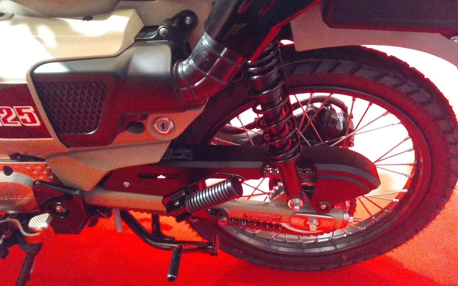 CT125・ハンターカブを見てきた!(後編)_f0061705_15455112.jpg
