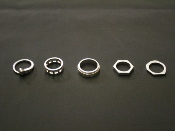 美味しいアイス。 入荷、GUCCIのシルバーアクセサリー リング、ブレスレット、ネックレス_f0180307_00534865.jpg