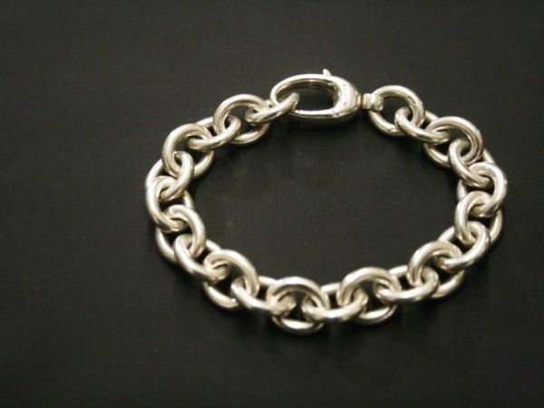 美味しいアイス。 入荷、GUCCIのシルバーアクセサリー リング、ブレスレット、ネックレス_f0180307_01023283.jpg