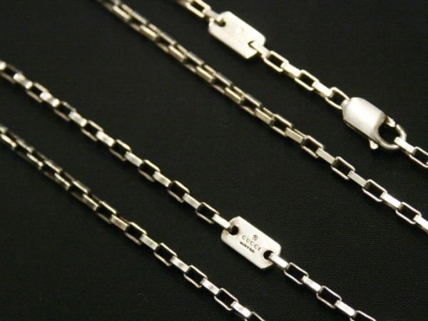 美味しいアイス。　入荷、GUCCIのシルバーアクセサリー　リング、ブレスレット、ネックレス_f0180307_01053104.jpg