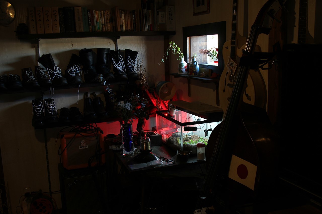 スマホっしょ スマホか ベスパも良いんじゃない Vespa専門店 K B Scooters ベスパの修理やらパーツやらツーリングやらあれやこれやと