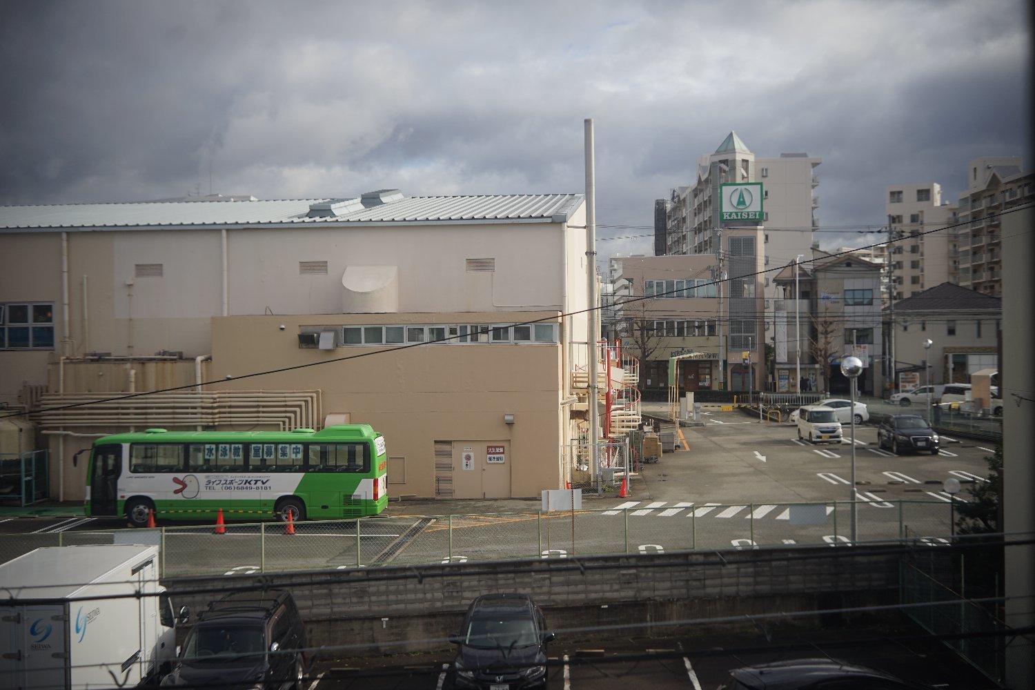 スーパーロッコール 45mm F2.8 を持って 散髪に_b0069128_14315674.jpg