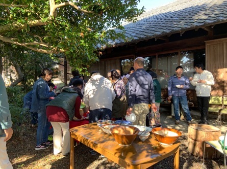 かまど旧暦忘年お餅つきの会_f0044728_10553236.jpg