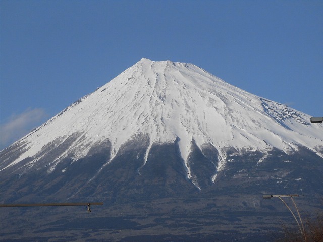 前日に続き晴天・雪化粧の富士山_f0141310_07464880.jpg