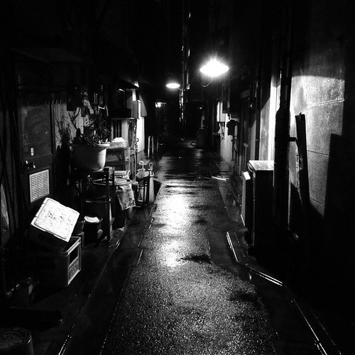 雨の帰り道 #iPhotoretouch_c0060143_15133732.jpg