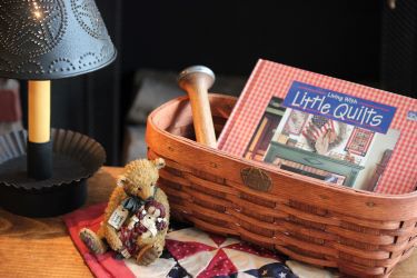 「Little Quilts」の洋書とBoyds Bear_f0161543_15205053.jpg