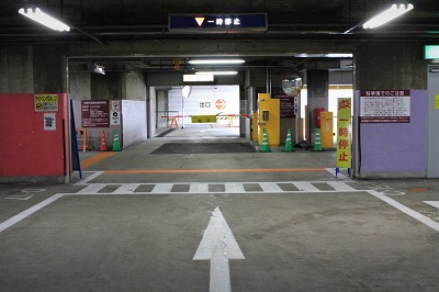 弘前市立観光館地下駐車場についてお知らせ_d0131668_1521517.jpg