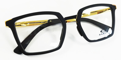 OAKLEY(オークリー)レディース向け度付き対応新作オプサルミックフレームSIDE SWEPT(サイドスイープ)入荷!_c0003493_18133251.jpg
