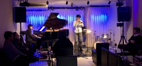 広島 Jazzlive Comin ジャズライブカミン 二月のライブスケジュール_b0115606_11575860.jpeg