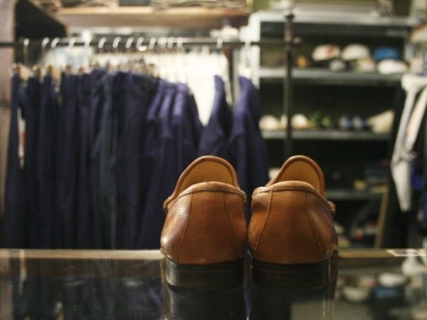 早く帰るつもりで・・・帰れない！！！！　入荷レディースシューズ　HERMES　GUCCI　JIL SANDER　MARTIN MARGIELA_f0180307_01024188.jpg