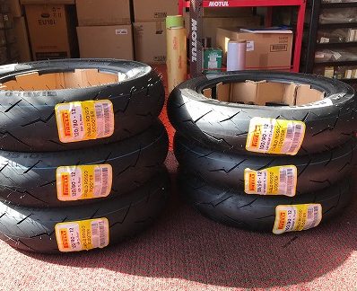 タイヤ新製品入荷しました。_d0070634_13051394.png