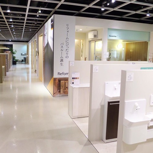「パナソニック リビング ショウルーム 横浜」であかりについて学んできました_c0060143_20372418.jpg