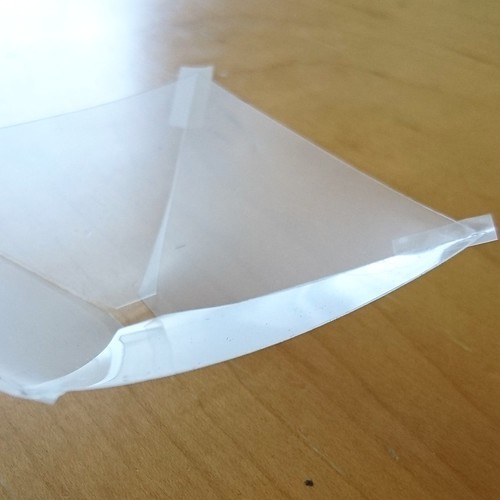 3Dホログラムっぽいやつをクリアファイルでつくってみた_c0060143_22104749.jpg